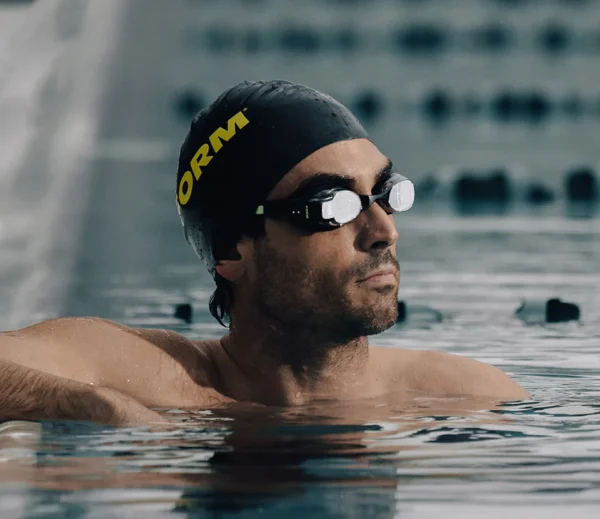 Form Smart Swim 2 PRO Goggles with Corning Gorilla Glass 3 For Athletic Swimmers - Image 6